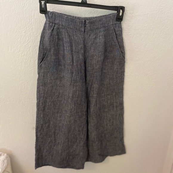 Ali golden linen crop pants - Picture 3 of 4
